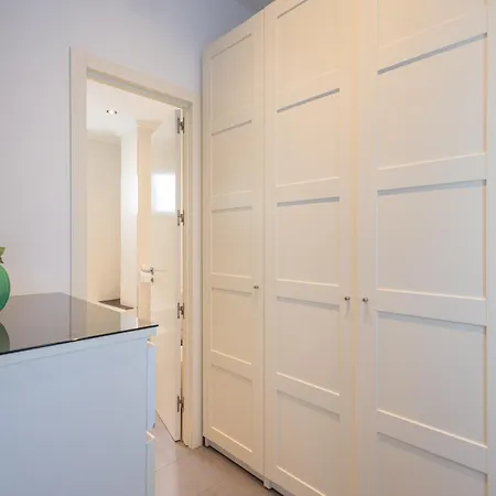 Florit Flats - Stylish 2 Bedroom Ac Wifi Terrace Attic In Center Daire Valensiya
